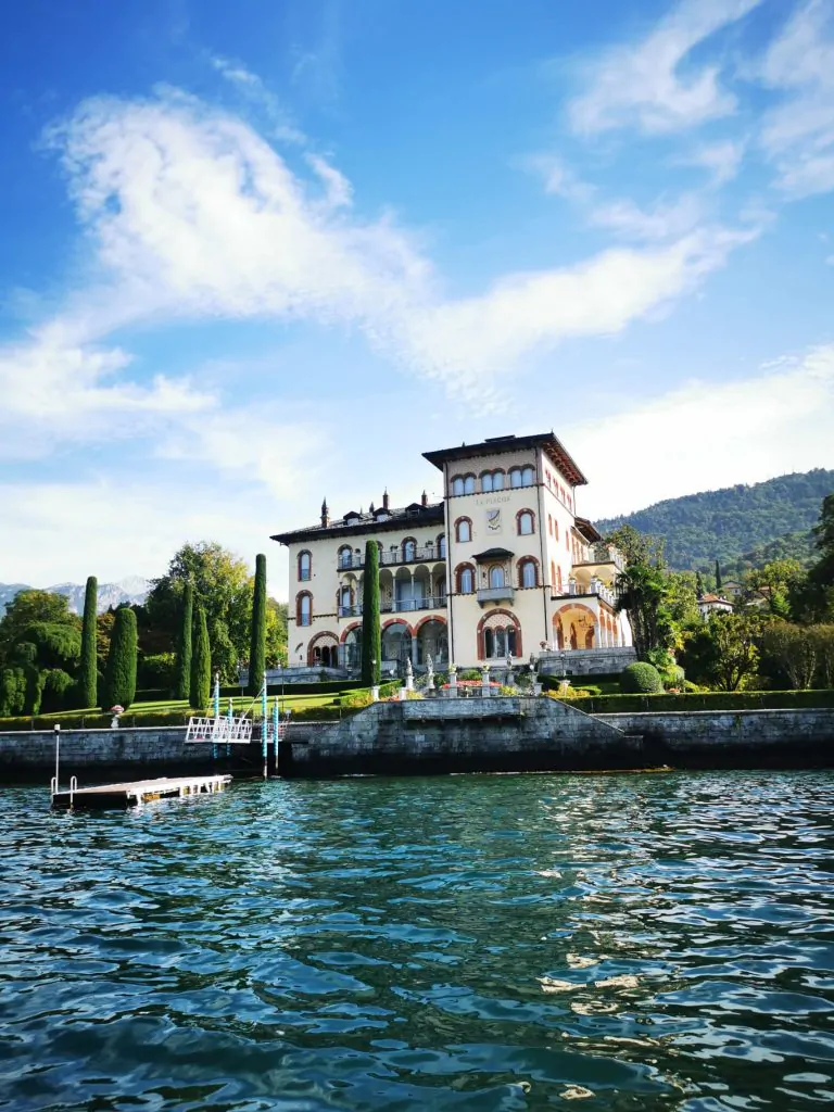Lake Como small group tour experience